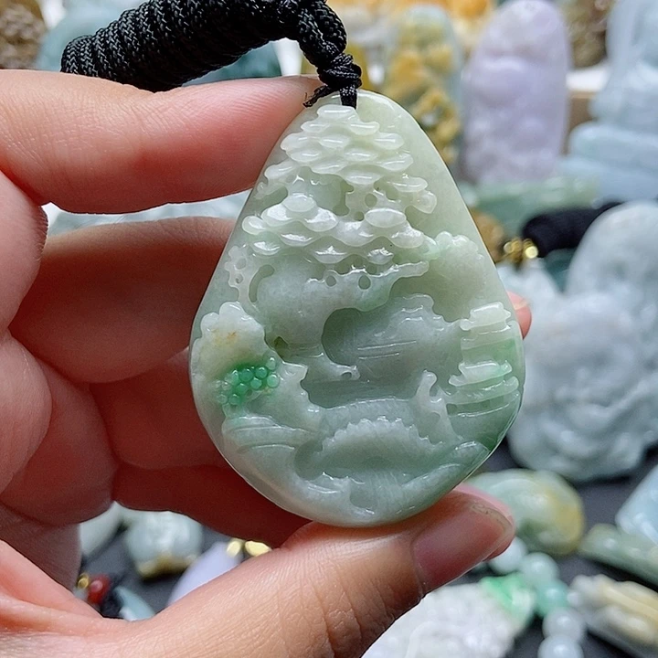 翡翠未镶嵌颈饰翡翠