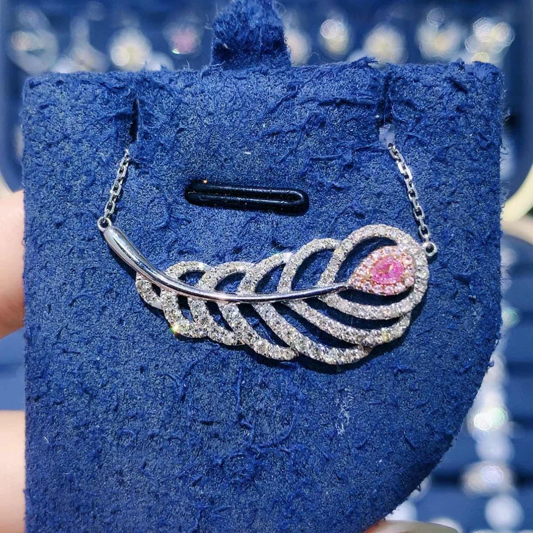 【闪购商品】颈饰18K金镶嵌钻石粉钻羽毛项链