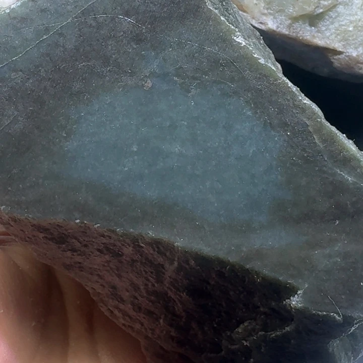 和田玉未镶嵌珠宝半成品