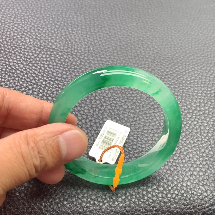 葛***心未镶嵌手镯石英质玉