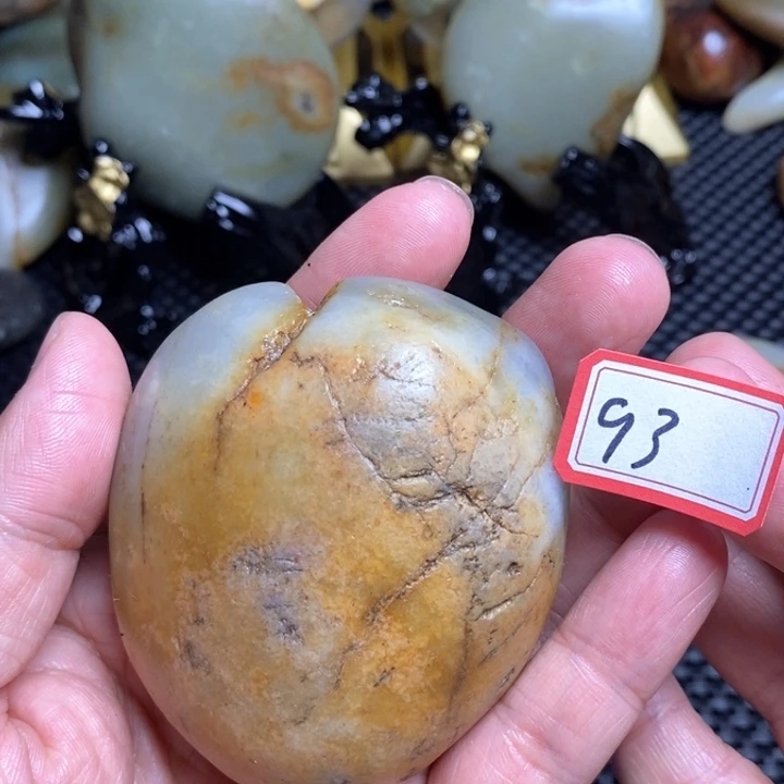 未镶嵌和田玉把件93