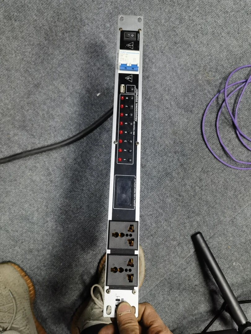 8新  二手设备电源时序器一台。不包邮