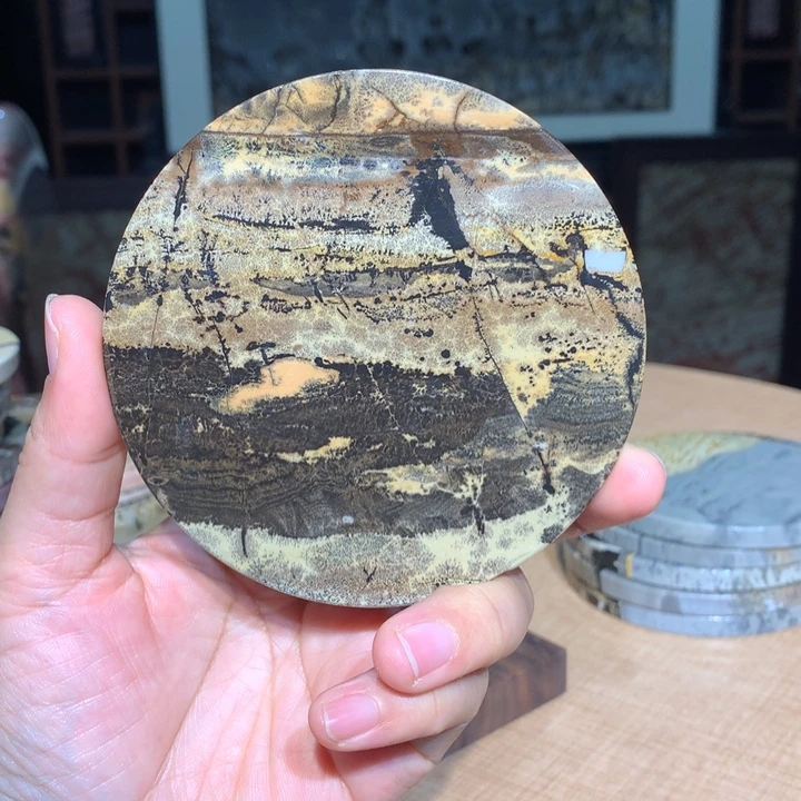 ，广西国画石摆件，收藏观赏