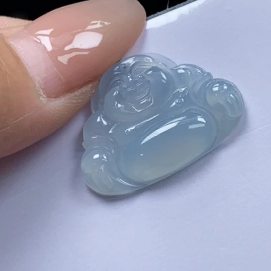 颈饰18K金镶嵌翡翠吊坠
