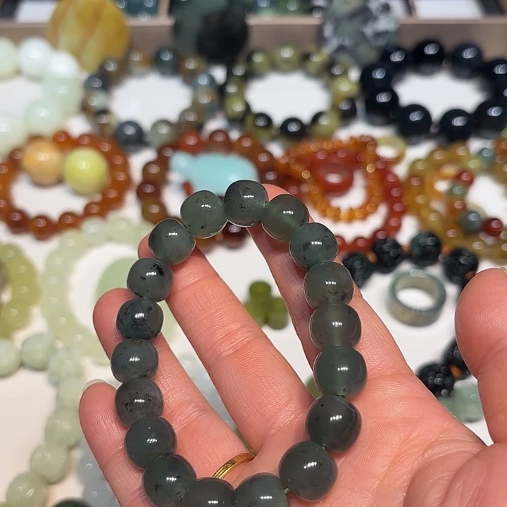 蛇纹石玉未镶嵌手串