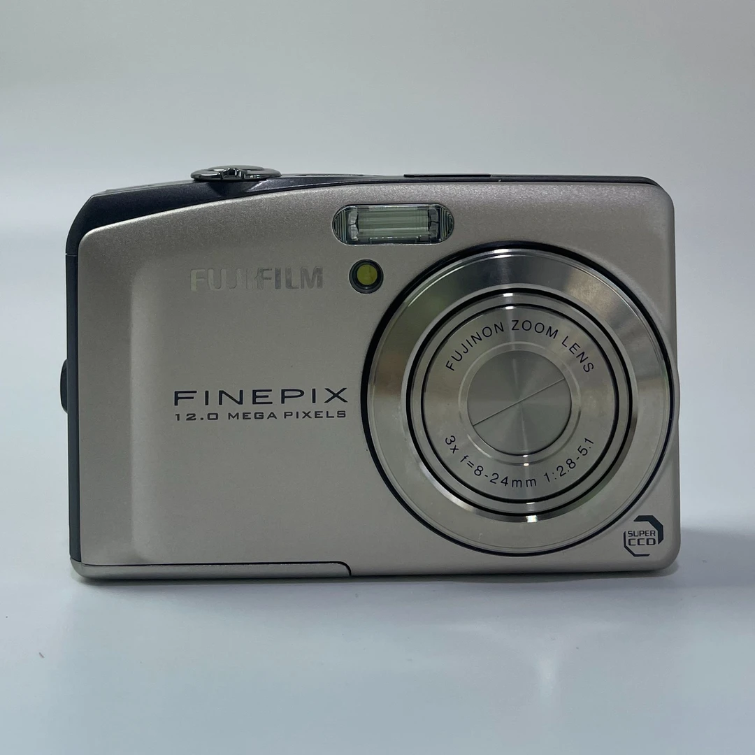95新 Fujifilm/富士 富士f60fd 配件齐全 1200万像素 no退换 摄影