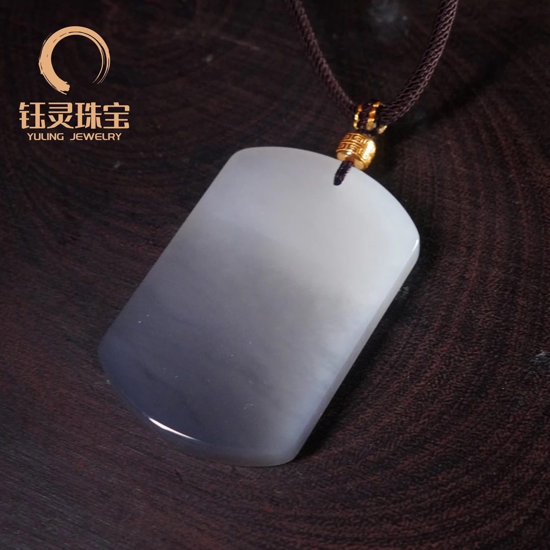 【钰灵臻选】半山半水 设计款 和田玉烟紫无事牌吊坠 18k金镶嵌