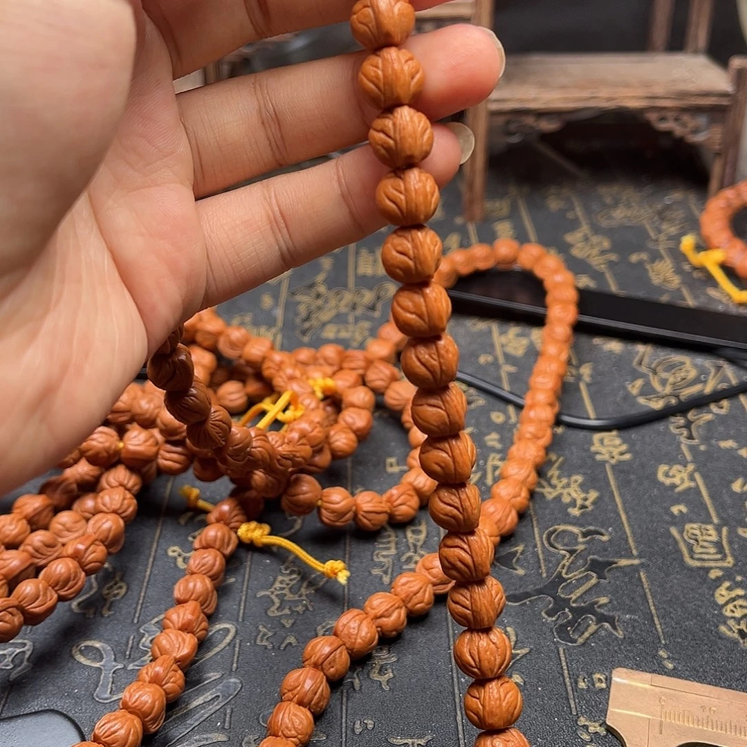 吊坠桃核小龙纹薄挂