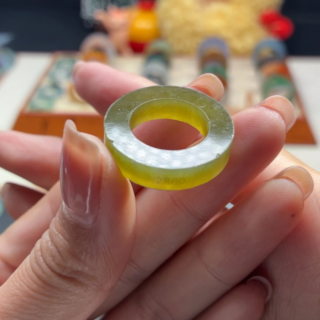 未镶嵌定制翡翠冰橄榄9-13.5#