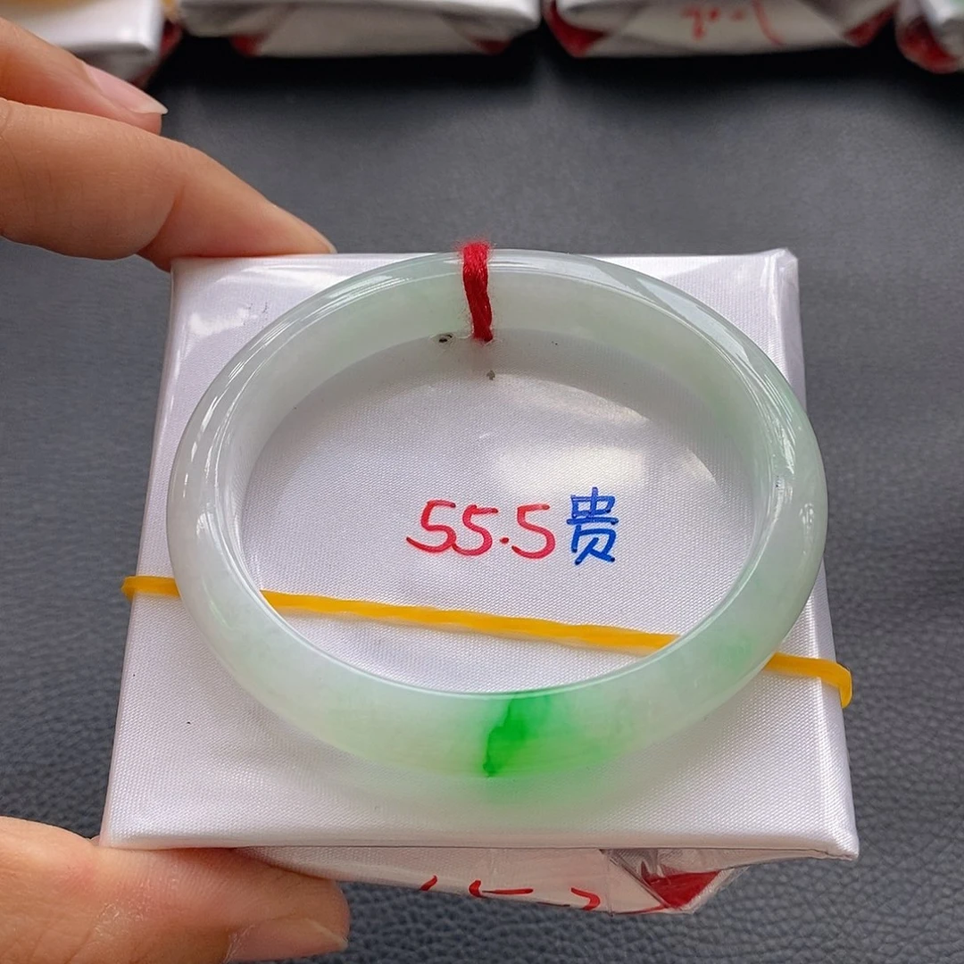 未镶嵌手镯翡翠8号