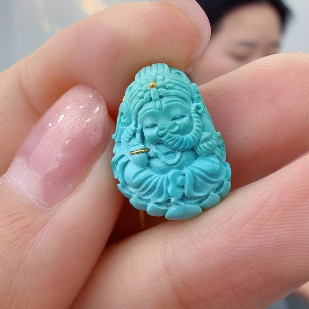 绿松石未镶嵌珠宝奇石