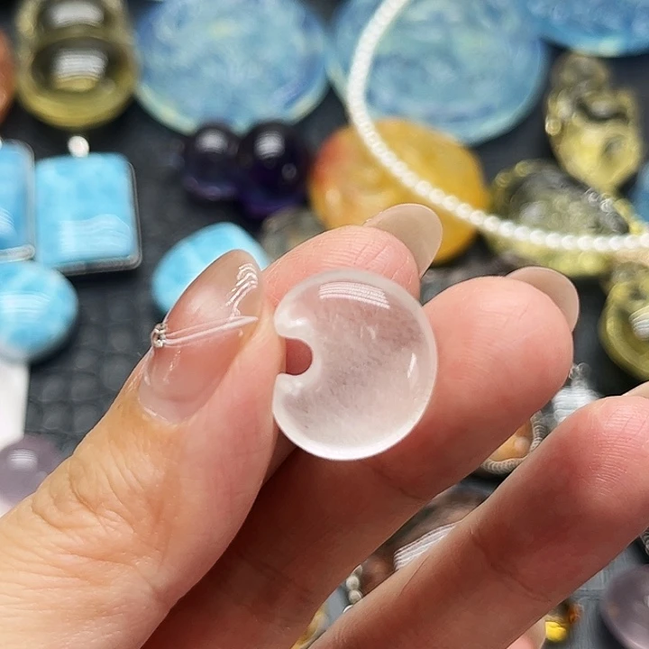 Y***Y未镶嵌颈饰水晶水晶