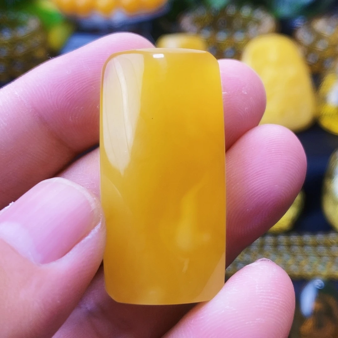 【闪购商品】未镶嵌吊坠(不含链)蜜蜡