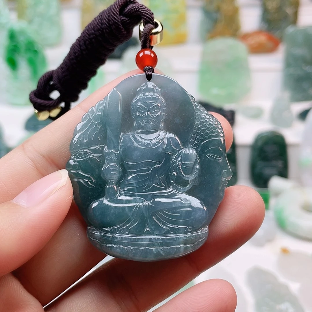 翡翠颈饰未镶嵌不动