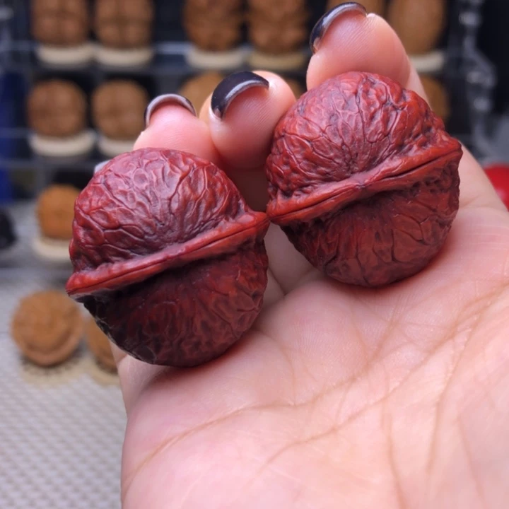 文玩核桃把件1号小红蛇31尺