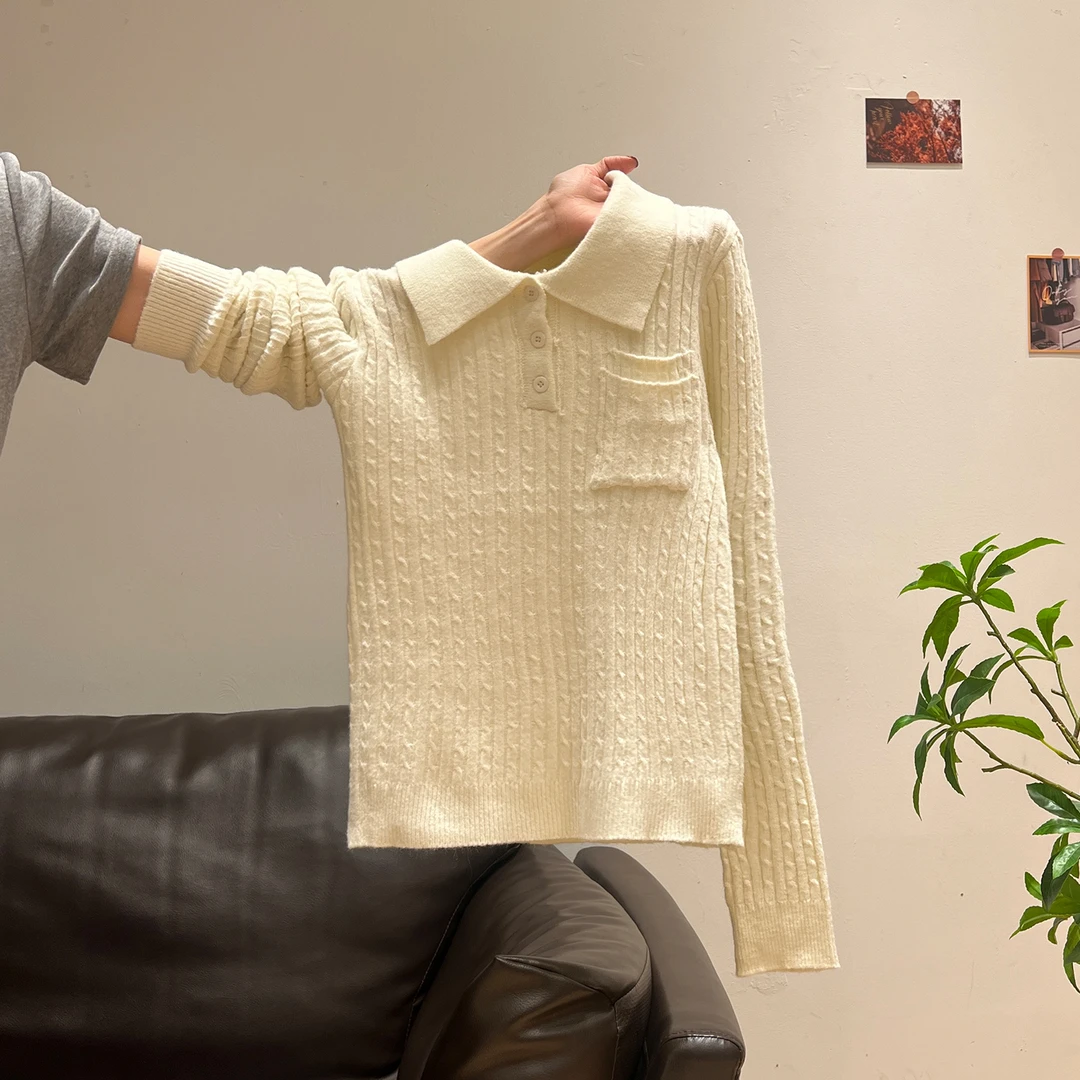 高级感麻花翻领长袖针织打底衫女2025秋冬修身内搭可外穿显瘦上衣