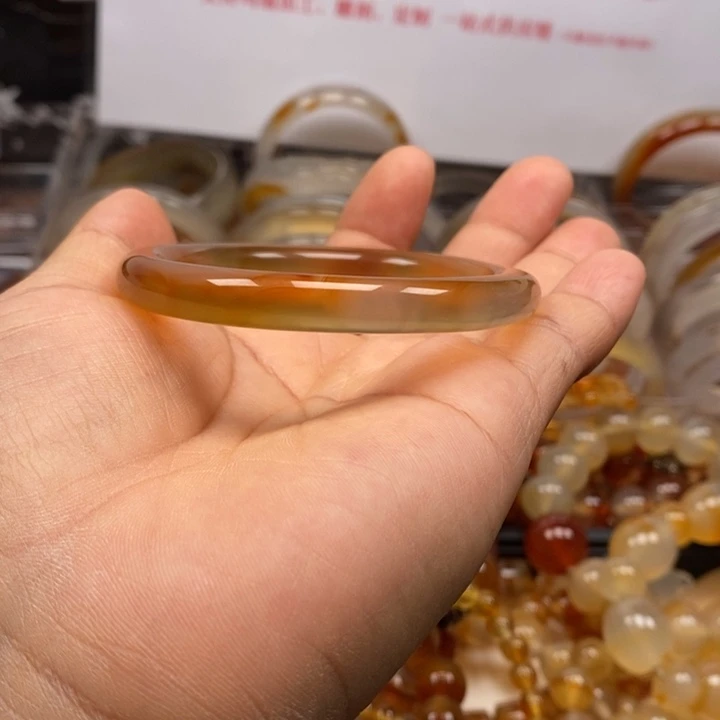 玛瑙/玉髓吊坠未镶嵌天*