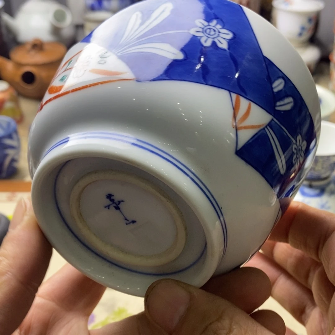 瓷片是因为她太喜欢他这个性格啊