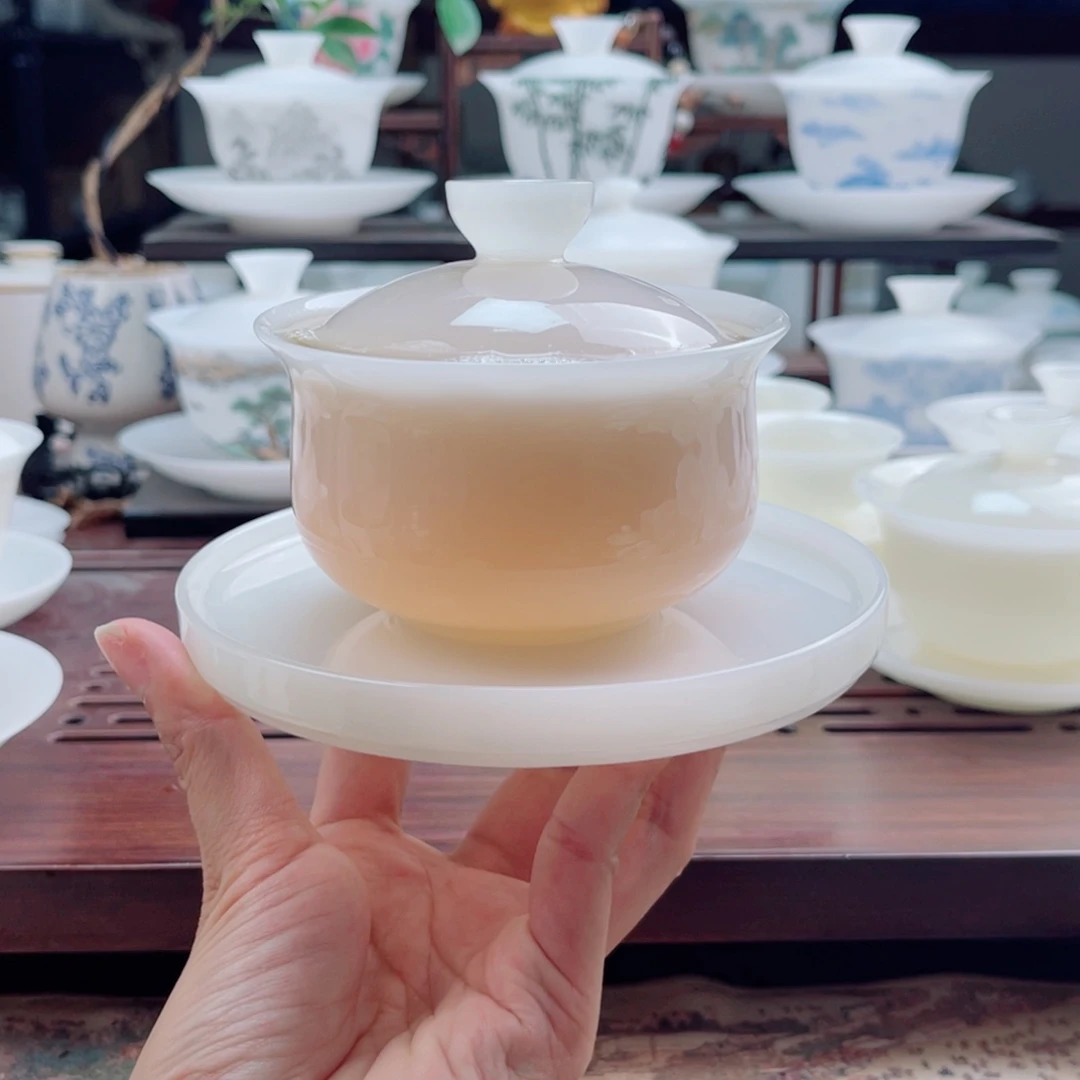 璞玉天花板150毫升布袋盖碗