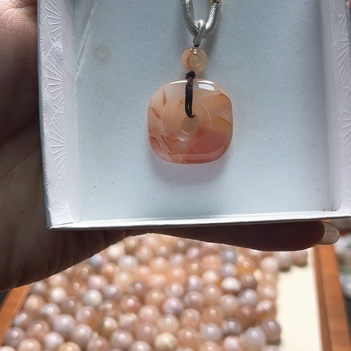 玛瑙/玉髓未镶嵌珠宝半成品