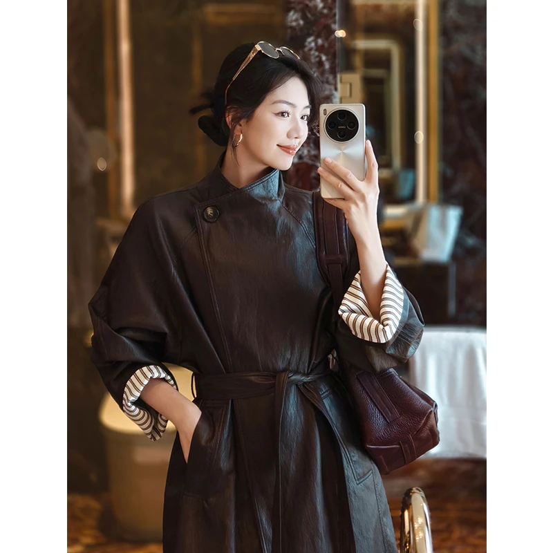 美洋MEIYANG 咖啡糖风衣 金属丝蛋白皮_褶皱肌理英伦中长外套