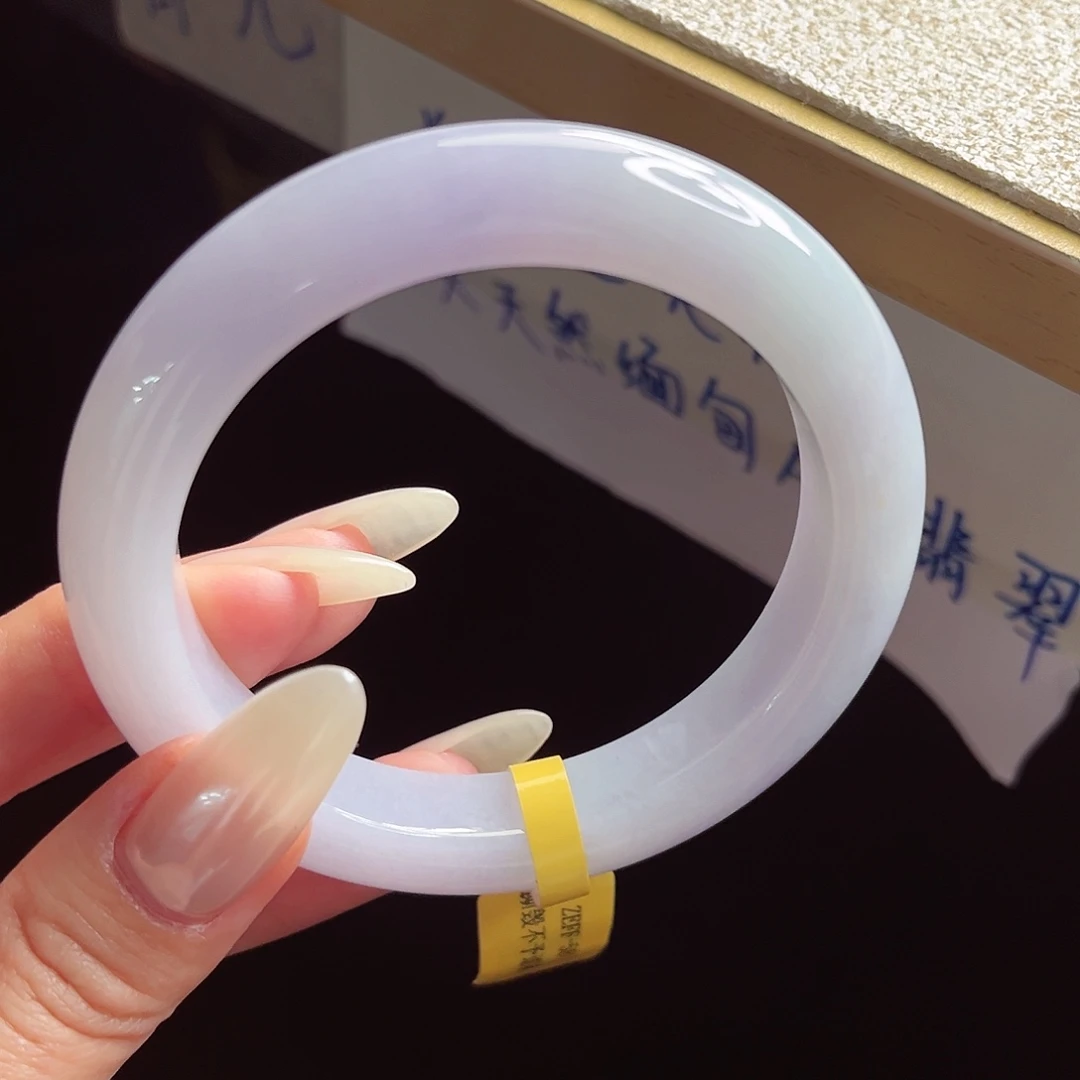 未镶嵌手镯翡翠手镯