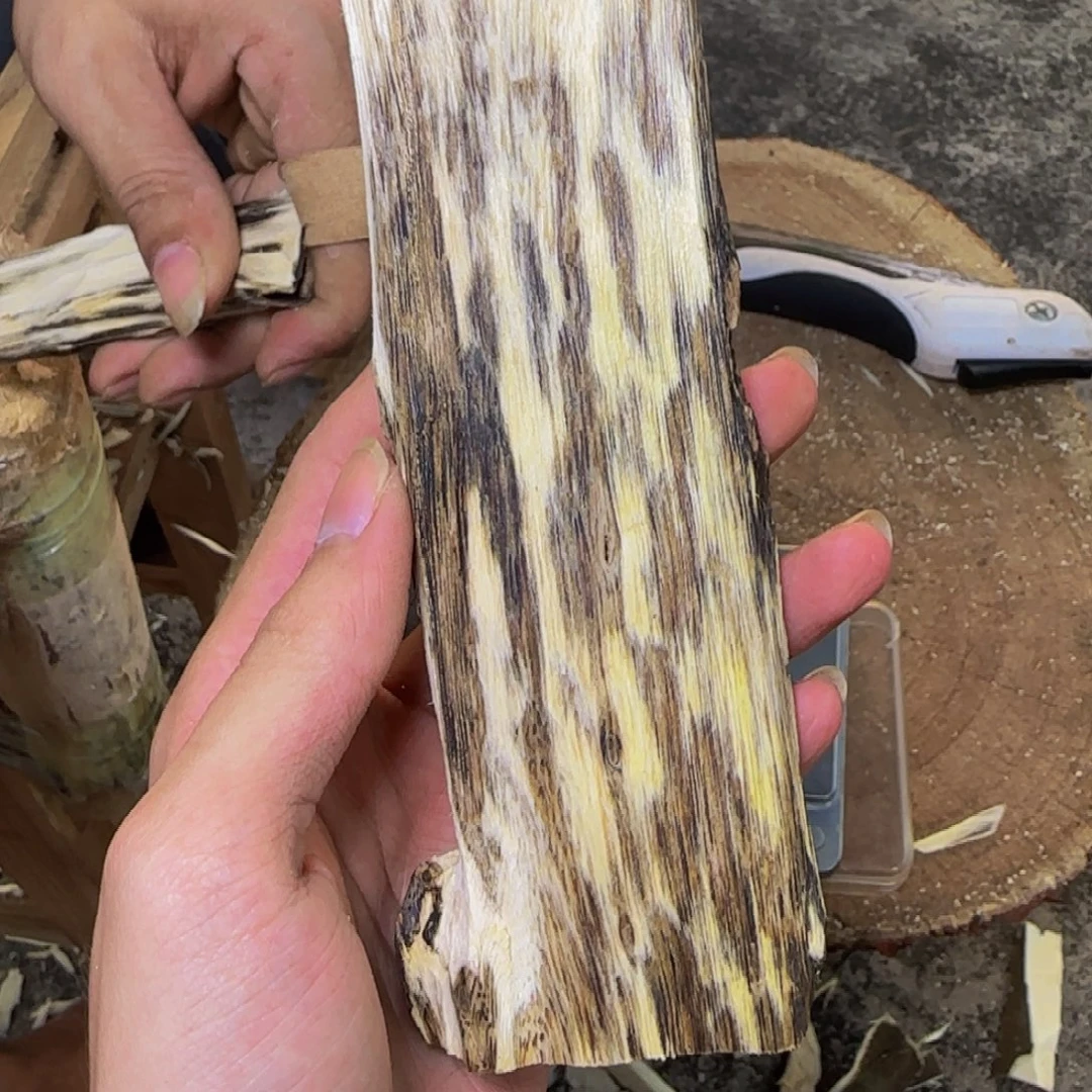 下***年沉香乌身原料发一份