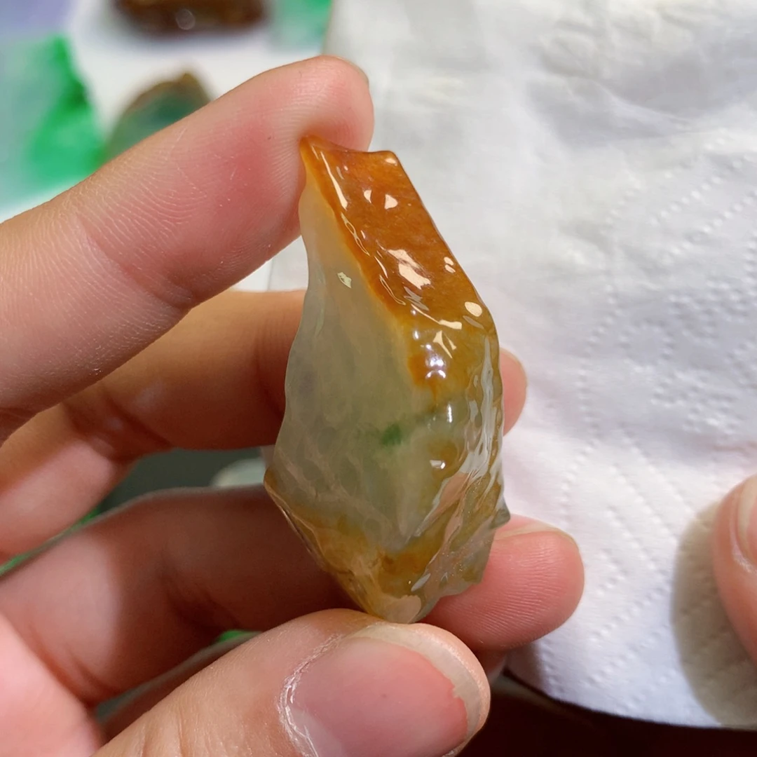 【闪购商品】翡翠吊坠(不含链)未镶嵌