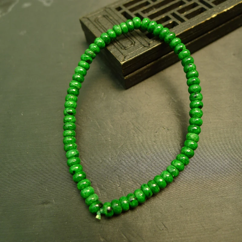 #I850满色辣绿天然A货翡翠算盘珠子隔珠手串手链