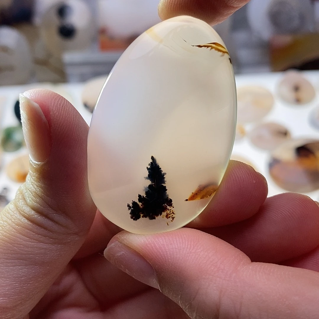 未镶嵌玛瑙/玉髓珠宝奇石