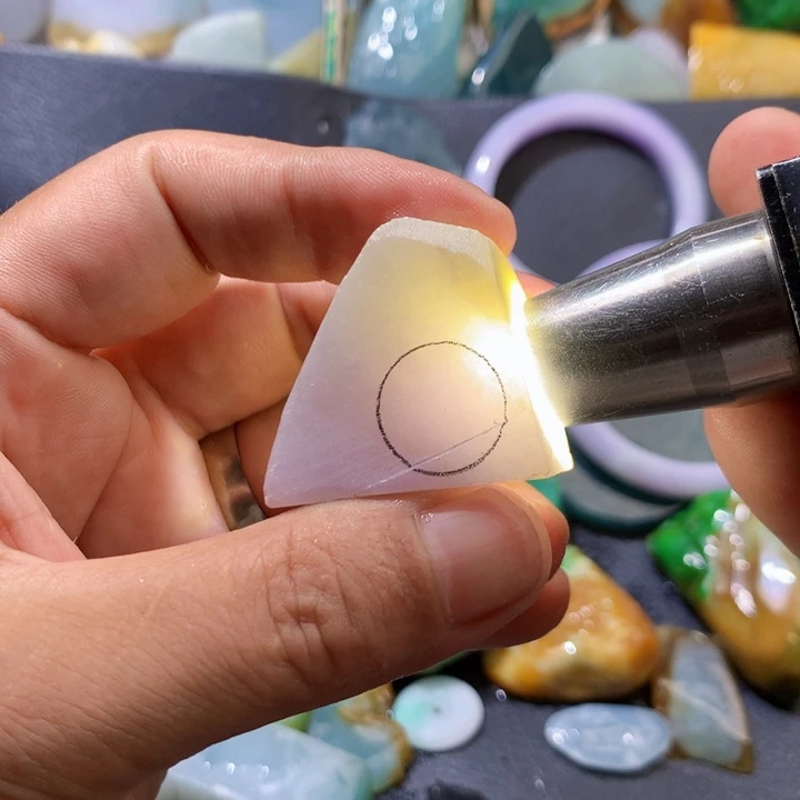 翡翠未镶嵌颈饰缅甸天然翡翠牌子珠子平安扣