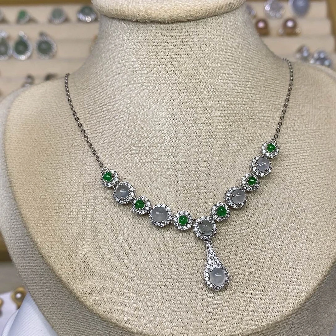 翡翠银S925镶嵌颈饰