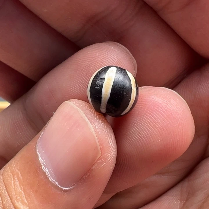 玛瑙/玉髓未镶嵌珠宝半成品010