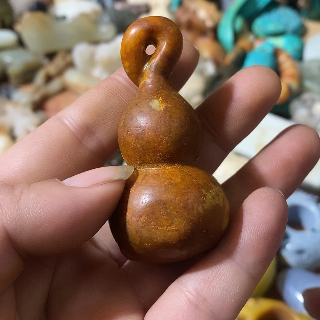 和田玉（糖玉）未镶嵌挂件