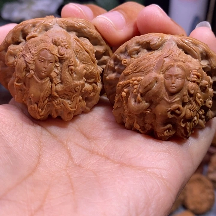 【闪购商品】核桃手串/手链雨*单面白蛇