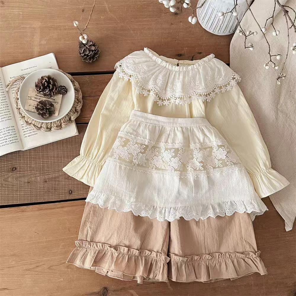 INS款春秋婴幼儿女宝潮范钩织花边领长袖上衣宽松阔腿裤围裙套装