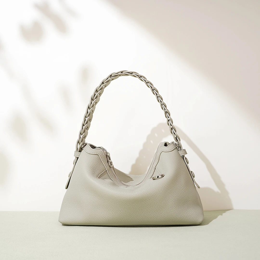 2025新款小众设计复古高级手提包时尚单间斜挎百搭枕头包手工编织