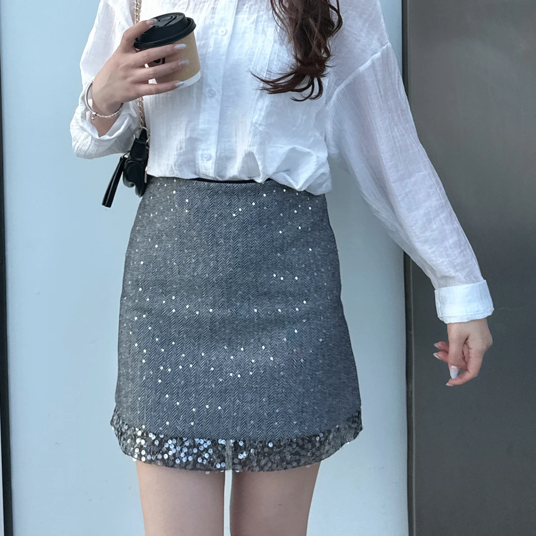 2025流行的亮片半身裙女高腰显瘦裙子百搭秋冬减龄包臀A字短裙