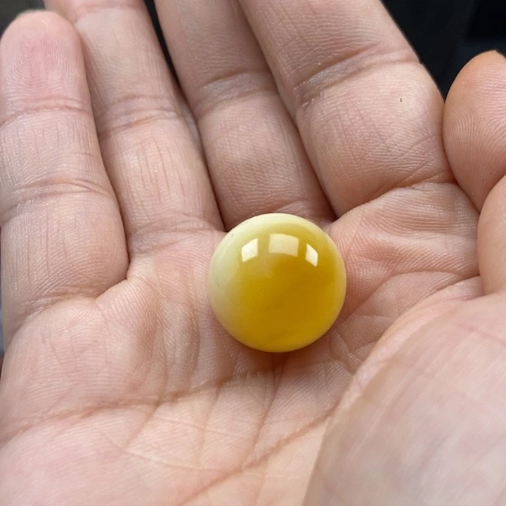 未镶嵌琥珀裸石蜜蜡
