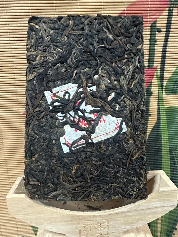 《越3株红茶砖》250克