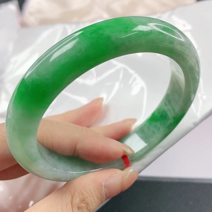 未镶嵌手镯翡翠彭*，927