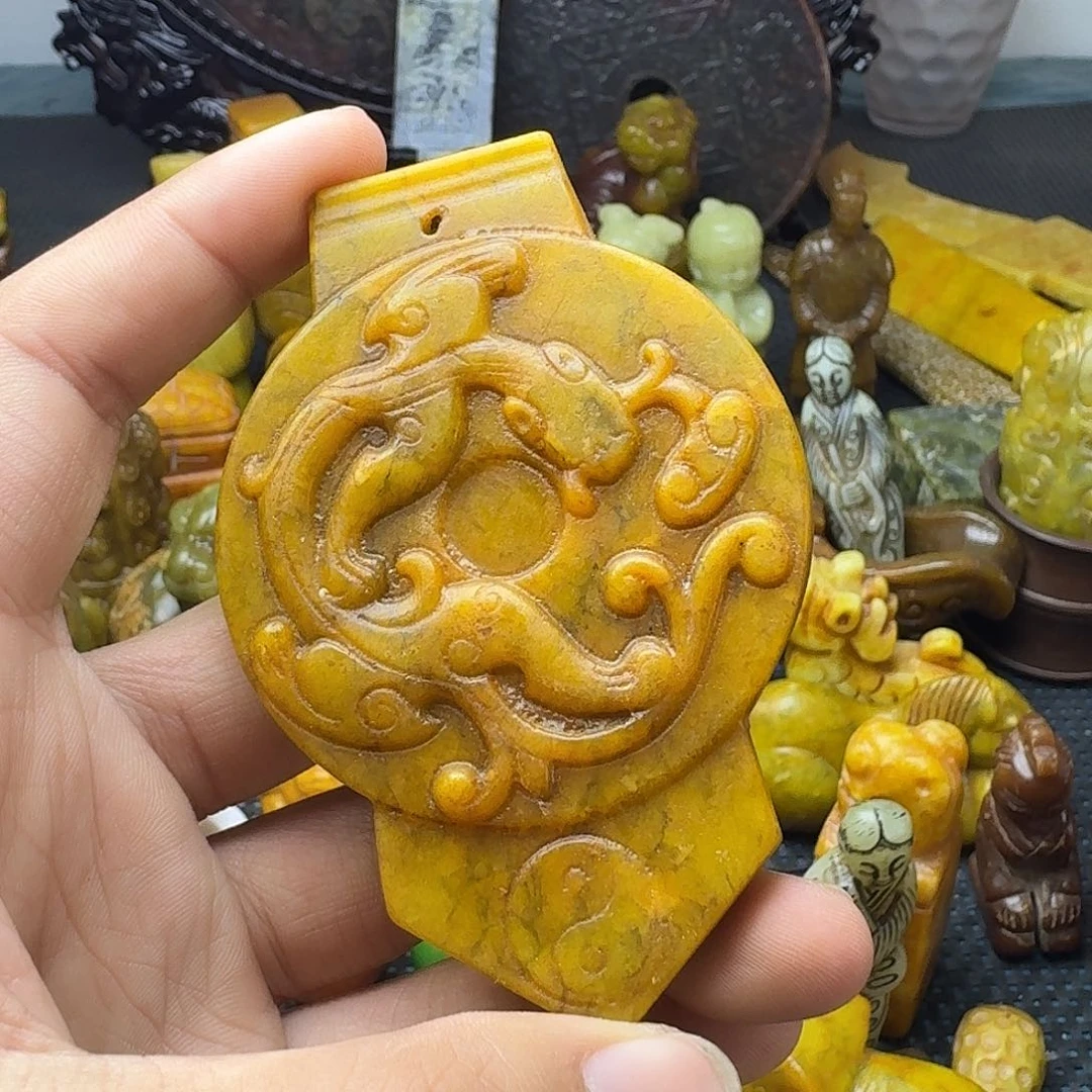 白玉菩提吊坠。。。