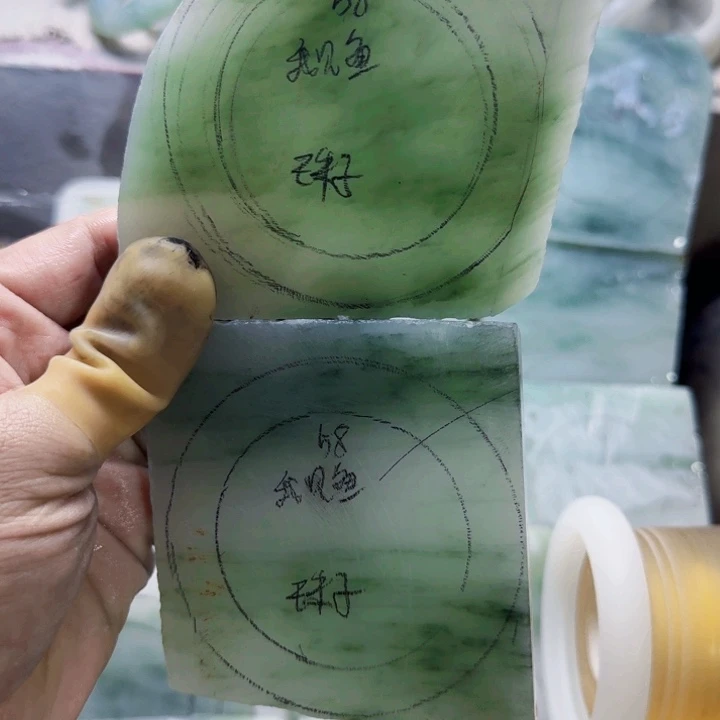 未镶嵌定制石英质玉（天山翠）手镯@****当58定制款