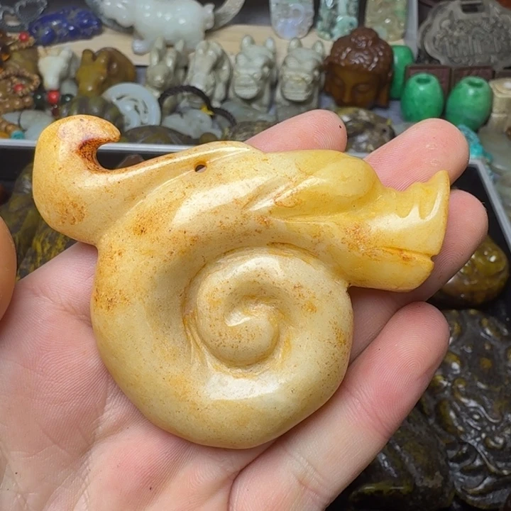 和田玉未镶嵌颈饰90