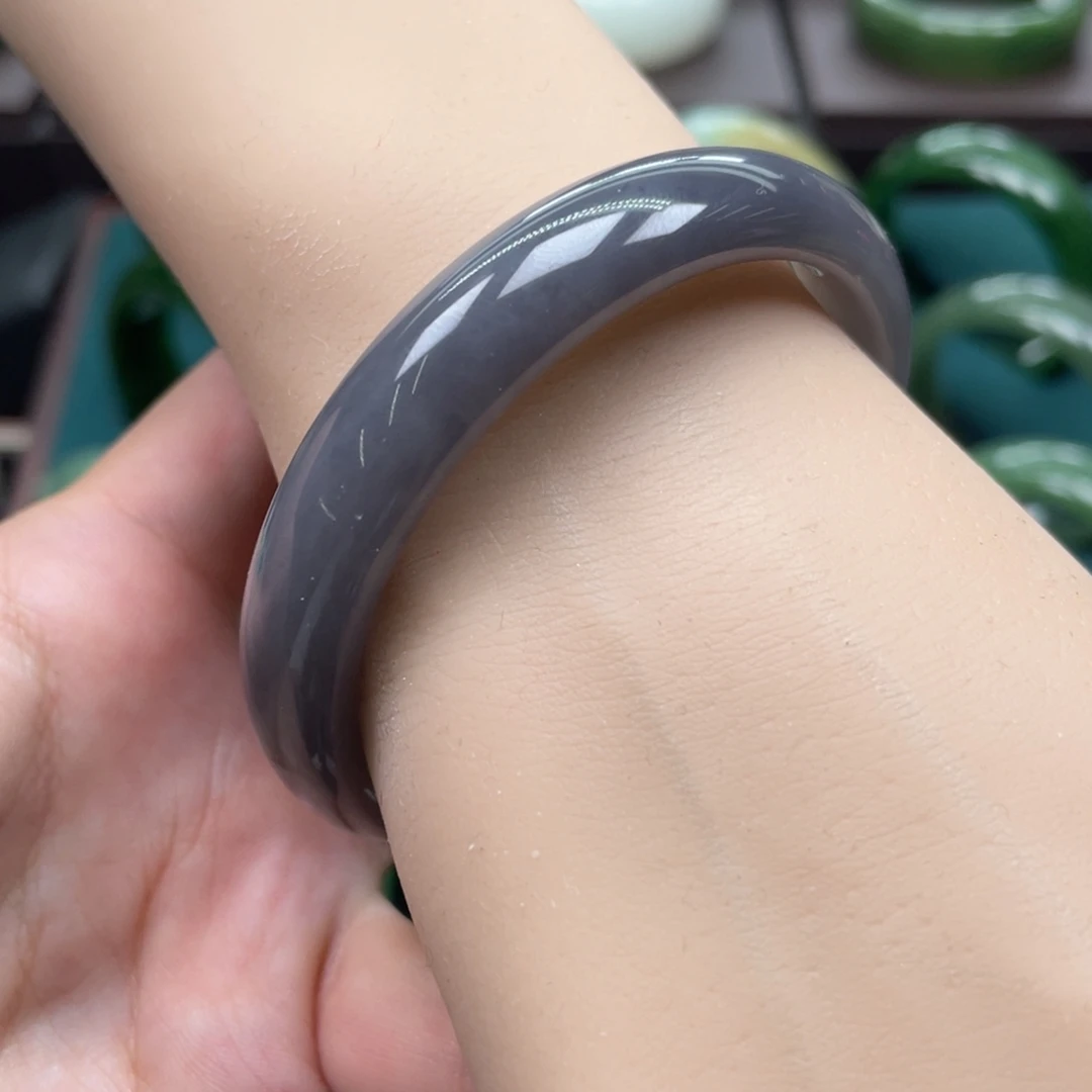 和田玉未镶嵌手镯5455