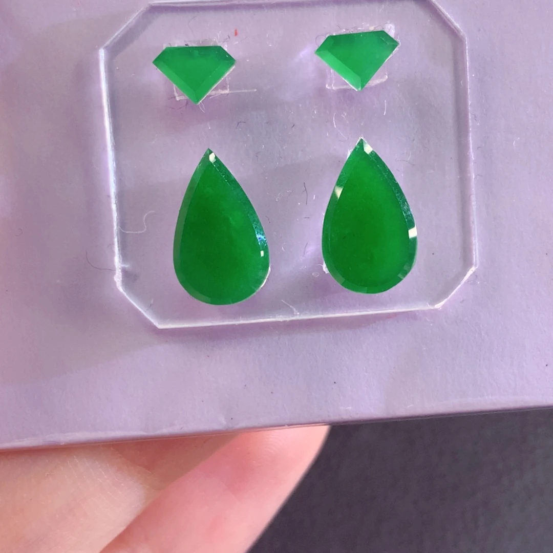 定制翡翠未镶嵌翡翠