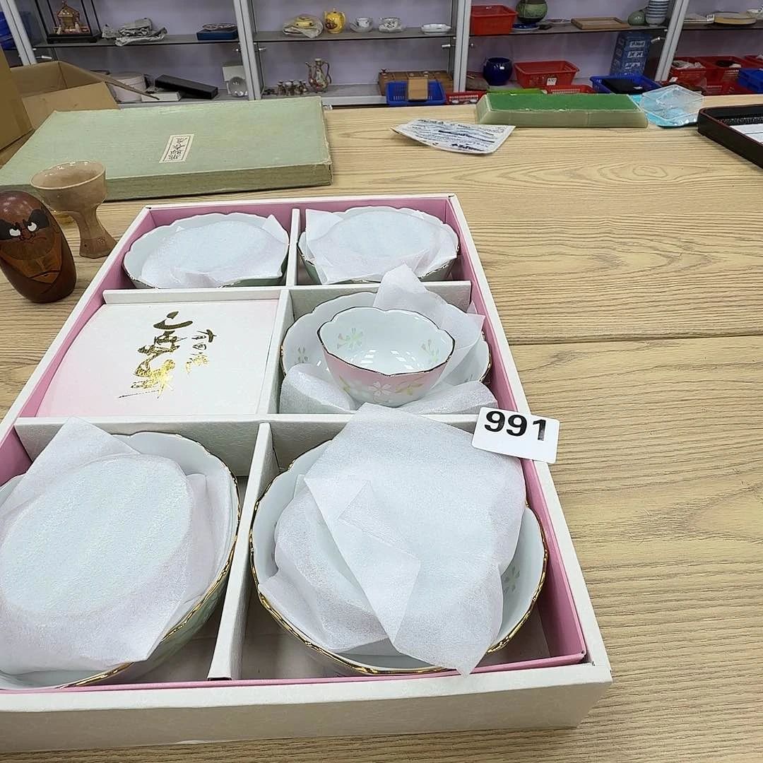 瓷片工艺品摆件瓷器摆件正能量
