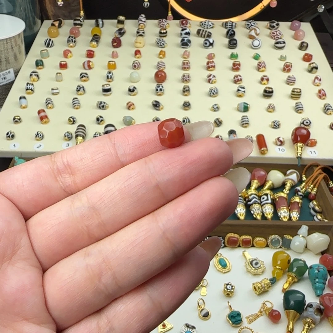 玛瑙/玉髓未镶嵌单珠顶珠配珠搭配