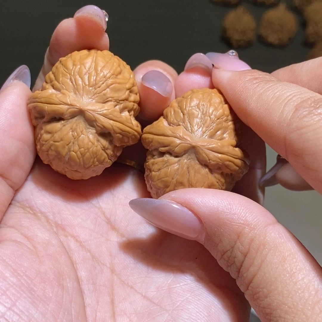 文玩核桃吊坠平**乐舍利