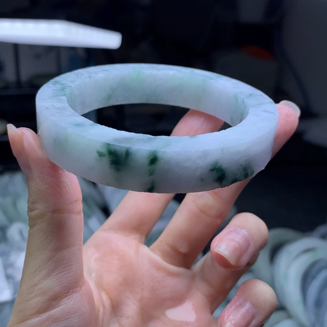 未镶嵌翡翠手镯定制定制翡翠